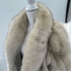 RIBNICK Luxury Authentic Fur Coat Size Large